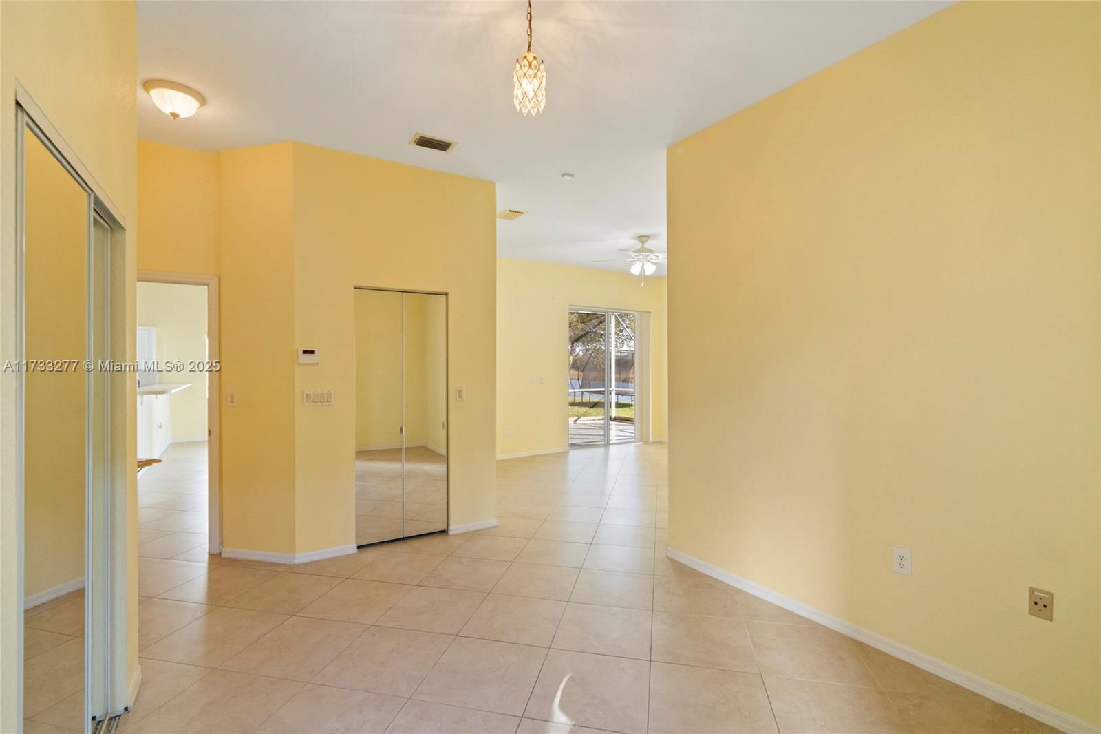 Real estate property located at 1237 167th Ave, Broward, Lakes Of Western Pines Re, Pembroke Pines, FL