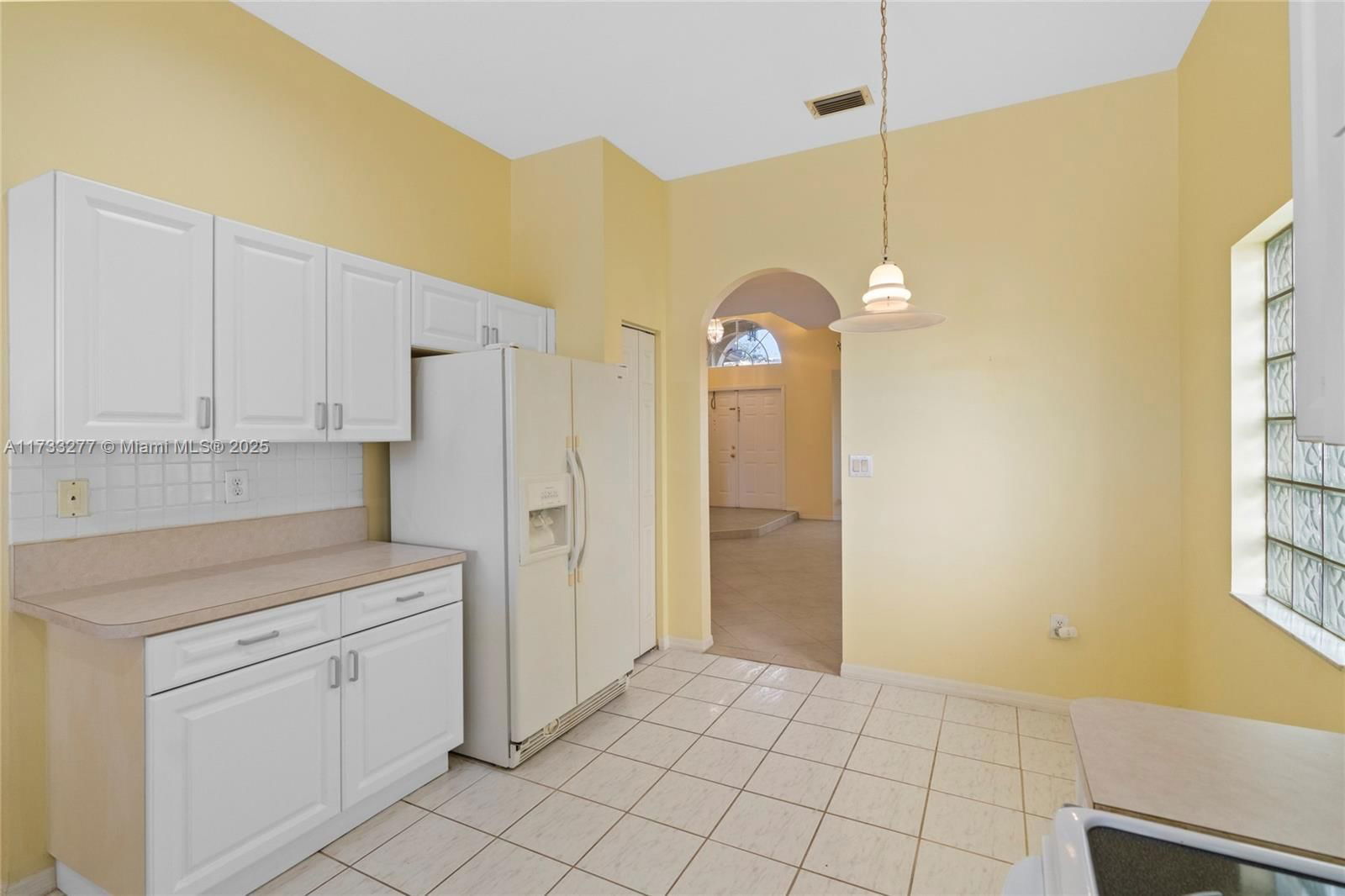 Real estate property located at 1237 167th Ave, Broward, Lakes Of Western Pines Re, Pembroke Pines, FL