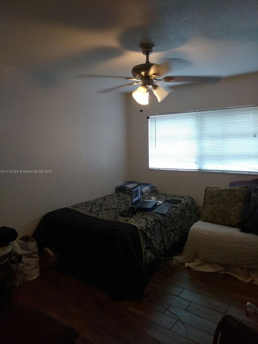 Real estate property located at 20520 15th Ave #217, Miami-dade, Enclave At The Park Condo, Miami Gardens, FL