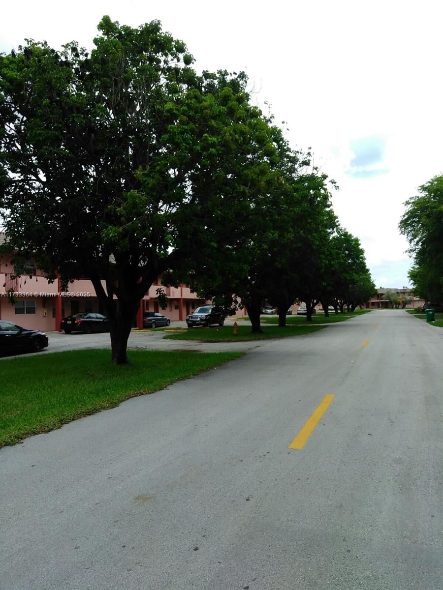 Real estate property located at 20520 15th Ave #217, Miami-dade, Enclave At The Park Condo, Miami Gardens, FL