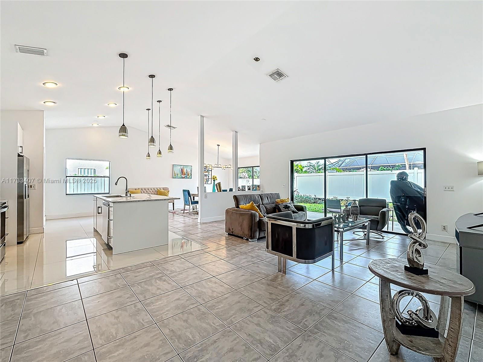Real estate property located at 7580 Texas Trl, Palm Beach, Hidden Valley Sec 4, Boca Raton, FL