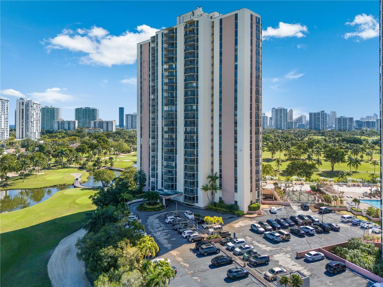 Real estate property located at 20379 Country Club Dr #939, Miami-Dade, Coronado Condo Tower III, Miami, FL