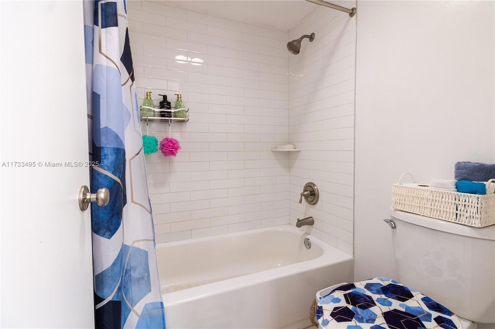 Real estate property located at 3285 Foxcroft Rd E108, Broward, Foxcroft Apts Inc Condo, Miramar, FL
