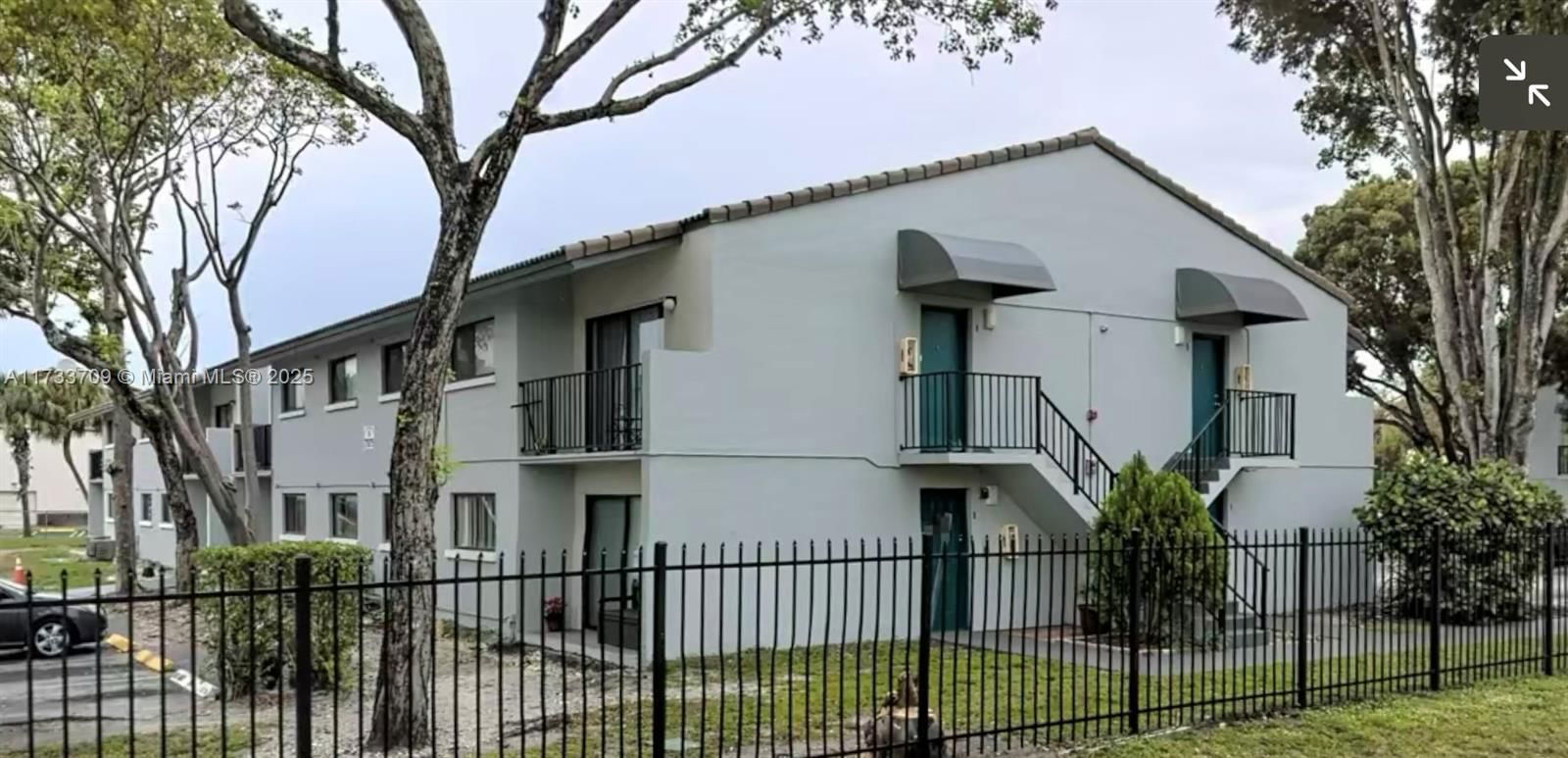 Real estate property located at 7075 179th St #205, Miami-dade, Villa Bellini Condo, Hialeah, FL