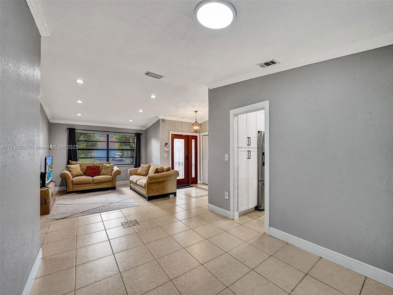 Real estate property located at 5705 114 Ave, Broward, Forest Lake, Cooper City, FL