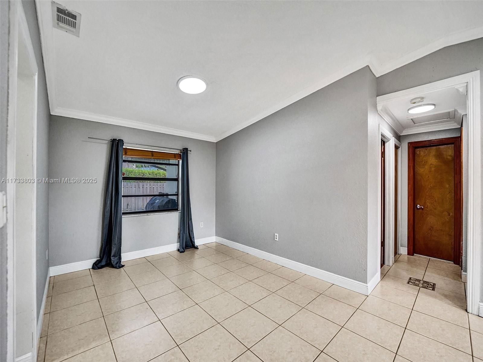 Real estate property located at 5705 114 Ave, Broward, Forest Lake, Cooper City, FL