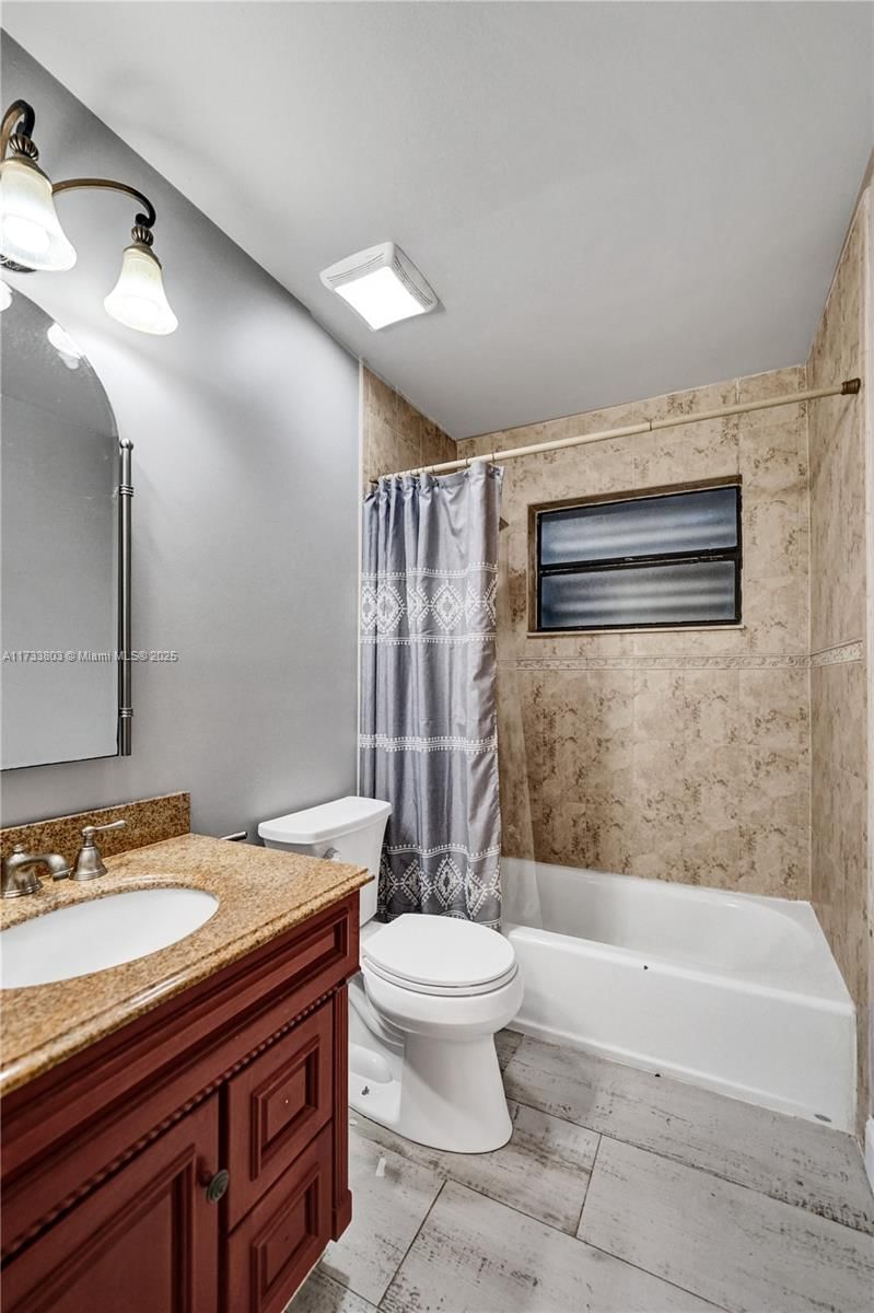 Real estate property located at 5705 114 Ave, Broward, Forest Lake, Cooper City, FL