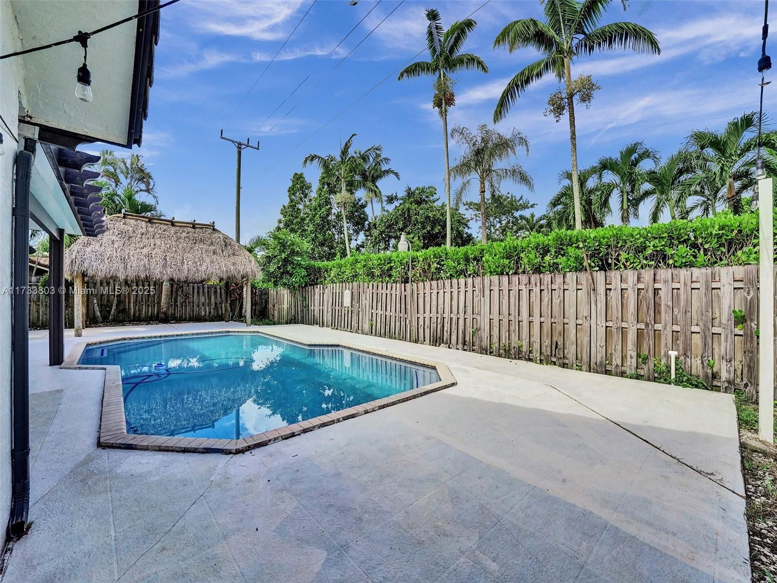 Real estate property located at 5705 114 Ave, Broward, Forest Lake, Cooper City, FL