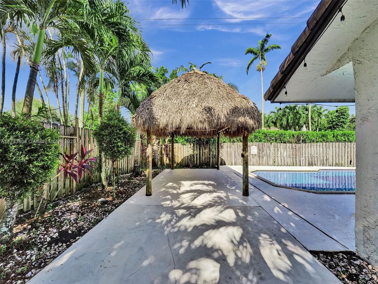 Real estate property located at 5705 114 Ave, Broward, Forest Lake, Cooper City, FL