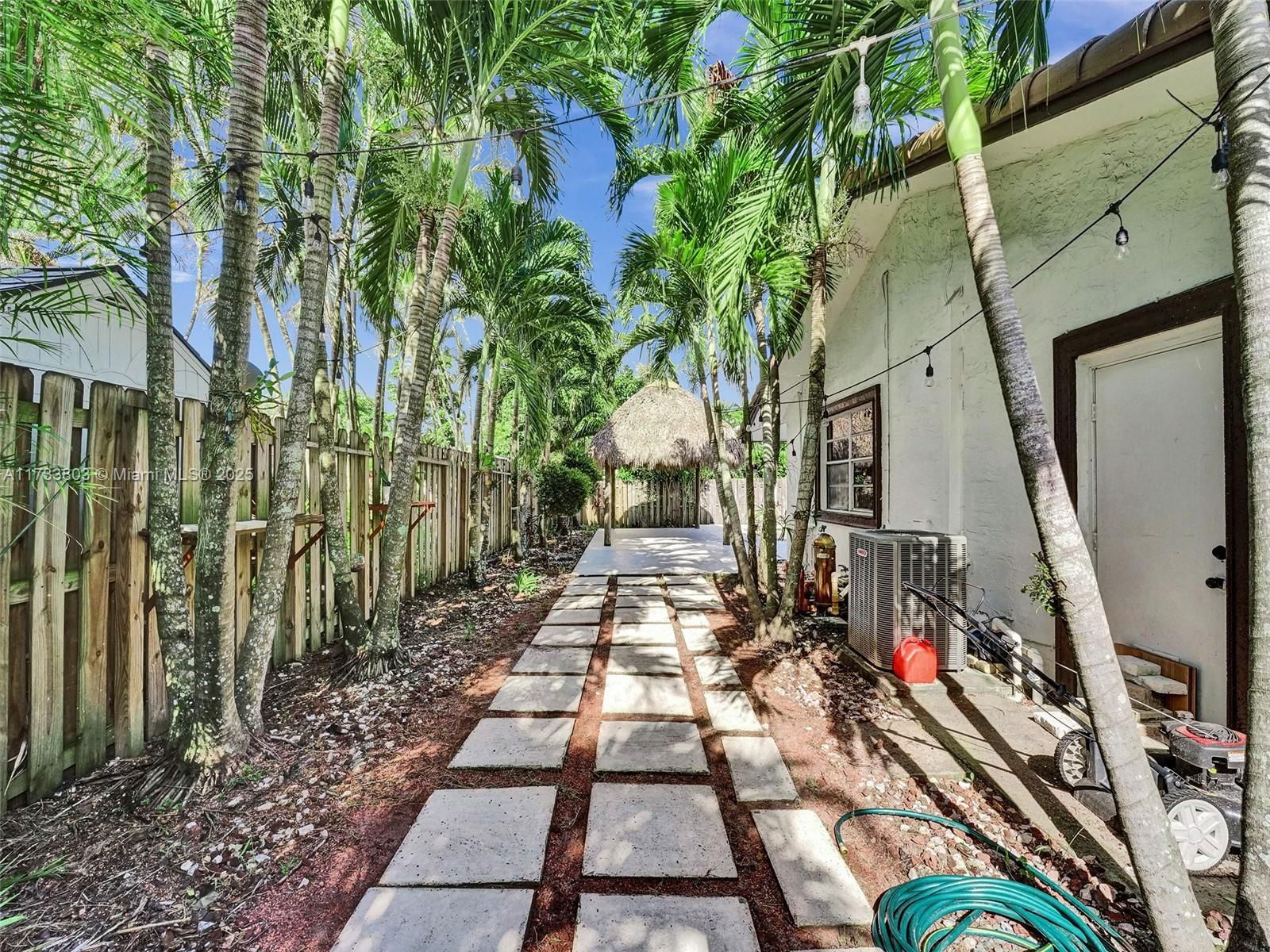 Real estate property located at 5705 114 Ave, Broward, Forest Lake, Cooper City, FL