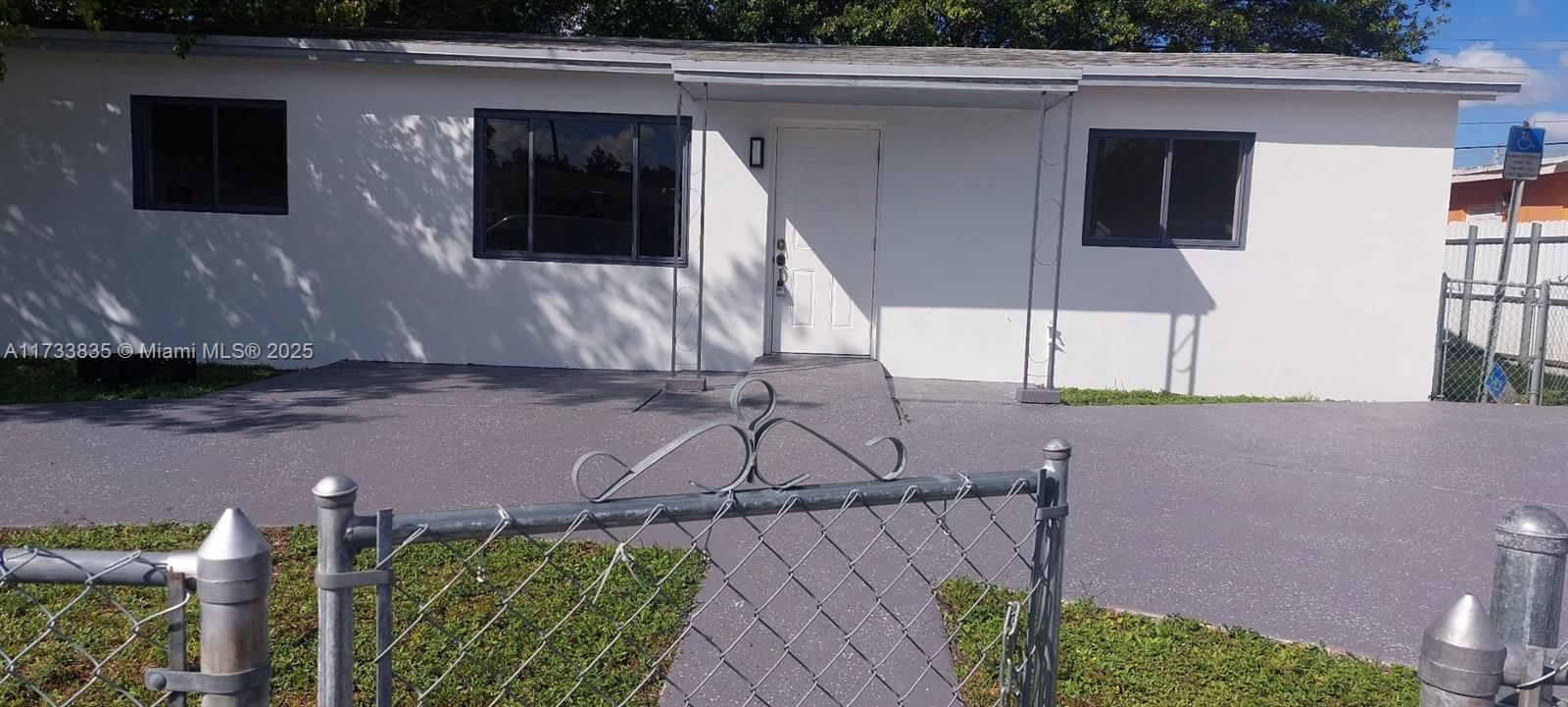 Real estate property located at 20600 34th Ave, Miami-Dade, RIVERDALE ESTS ADDN SEC 2B, Miami Gardens, FL