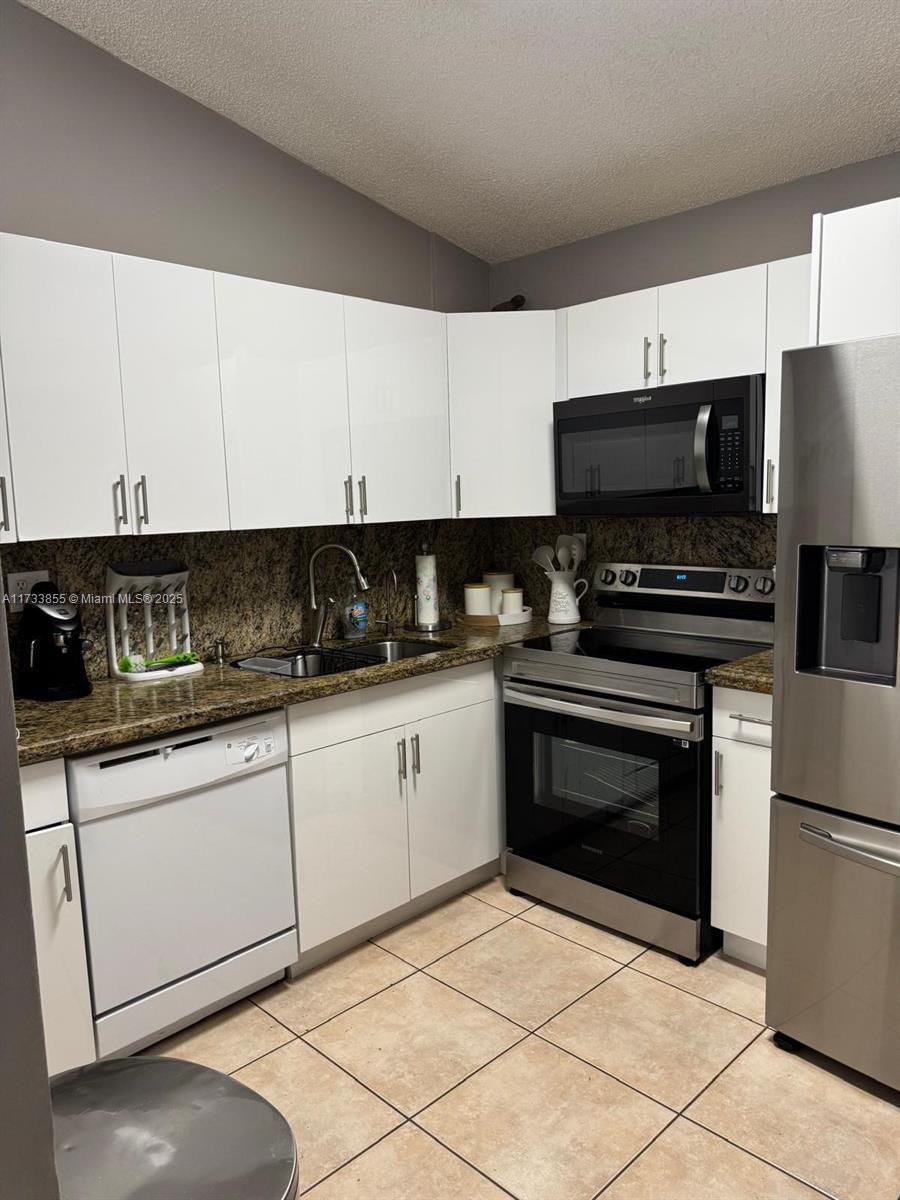 Real estate property located at 17918 144th Ct, Miami-dade, Aristotle Sub Phase Iv, Miami, FL