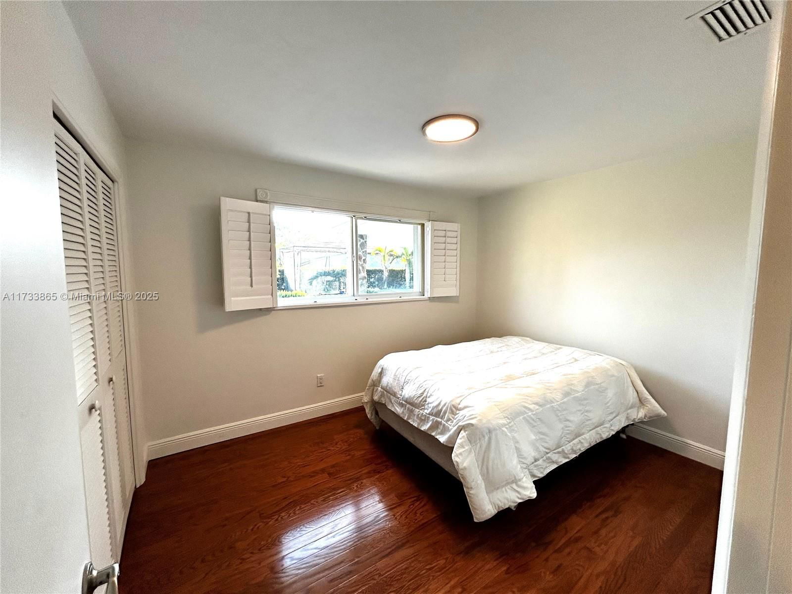 Real estate property located at 8960 172nd Ter, Miami-dade, Pinewood Estates, Palmetto Bay, FL