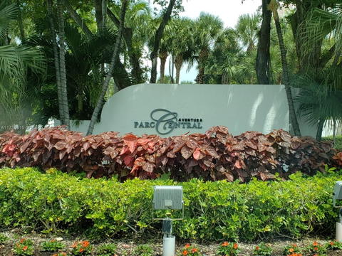 Real estate property located at 3300 192nd St #1711, Miami-dade, Parc Central Aventura Eas, Aventura, FL