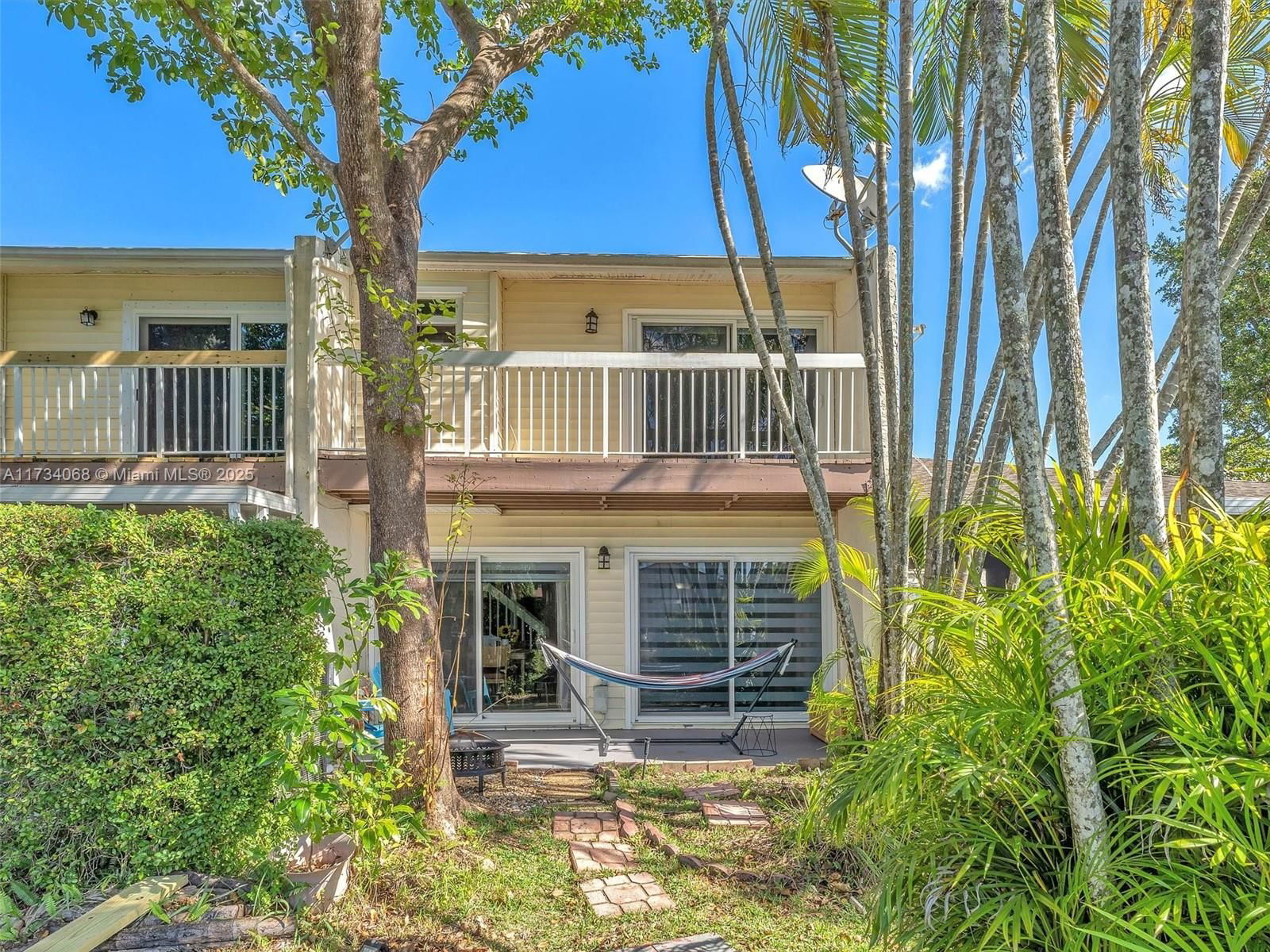 Real estate property located at 253 Hemingway Cir #253, Broward, Woodlake Shores, Margate, FL