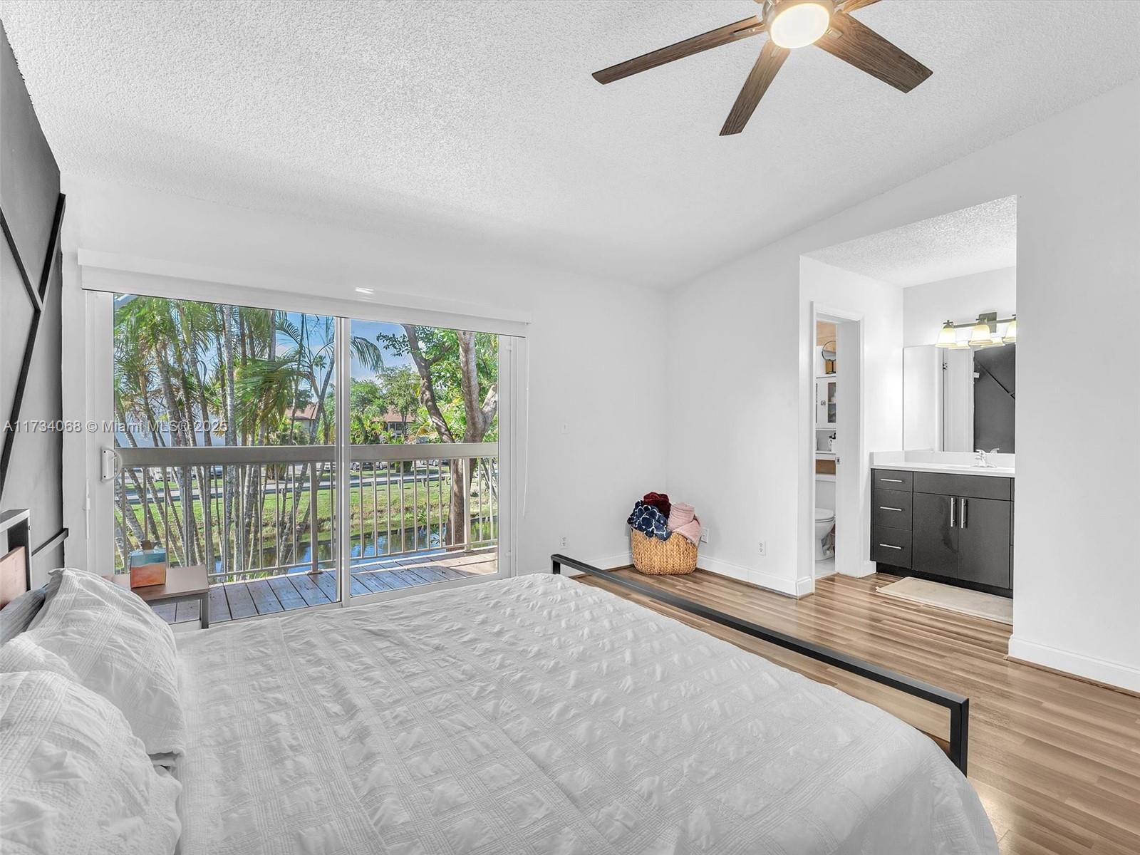 Real estate property located at 253 Hemingway Cir #253, Broward, Woodlake Shores, Margate, FL
