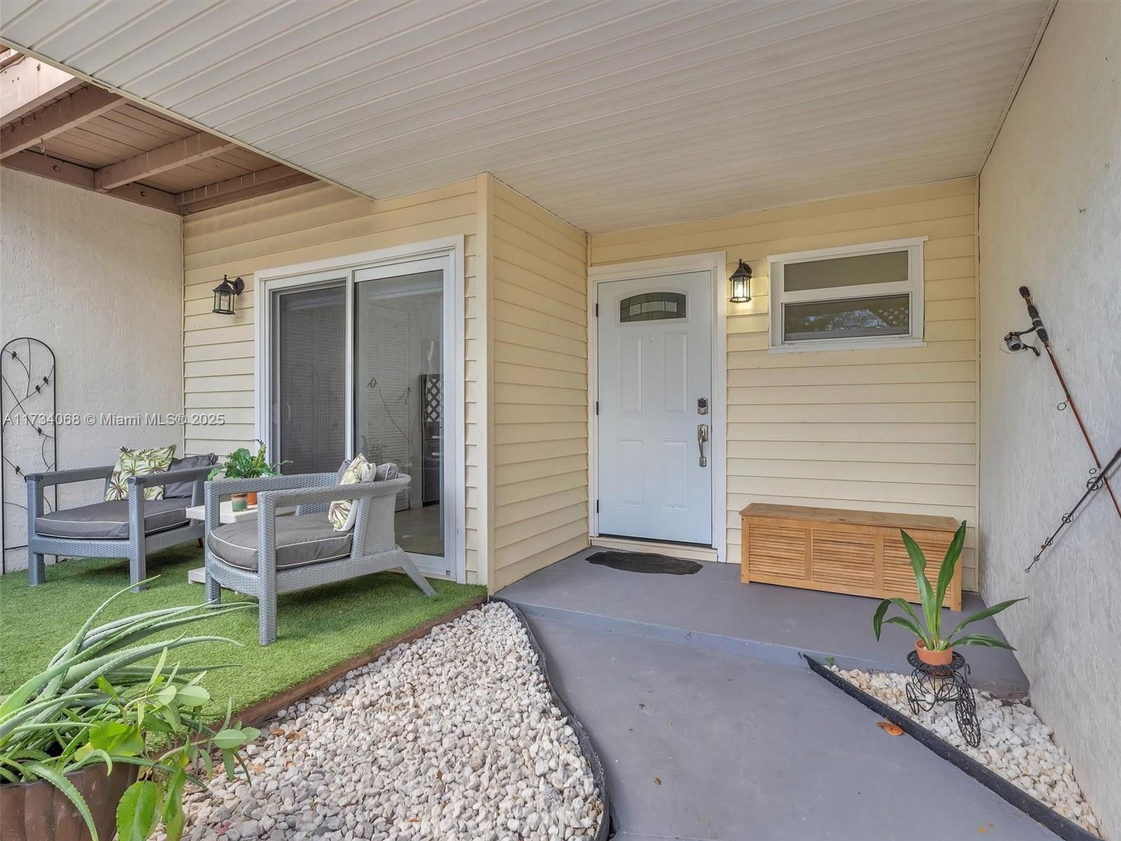 Real estate property located at 253 Hemingway Cir #253, Broward, Woodlake Shores, Margate, FL