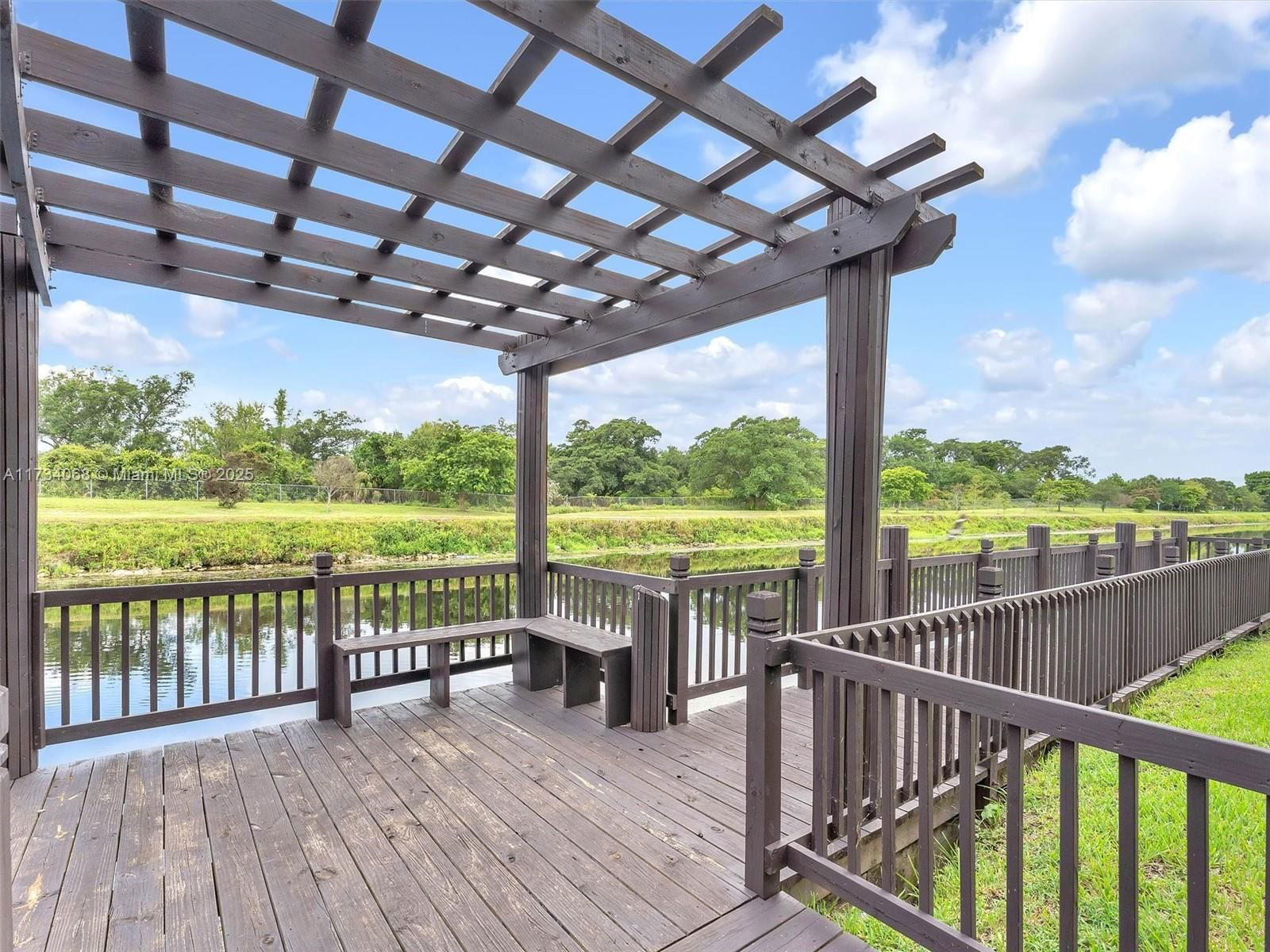 Real estate property located at 253 Hemingway Cir #253, Broward, Woodlake Shores, Margate, FL