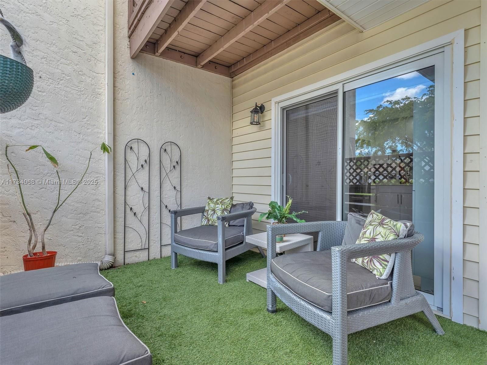 Real estate property located at 253 Hemingway Cir #253, Broward, Woodlake Shores, Margate, FL