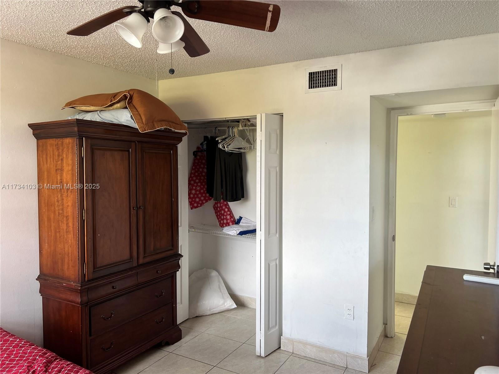 Real estate property located at 9715 Fontainebleau Blvd E309, Miami-dade, Soleil At Fontainebleau C, Miami, FL