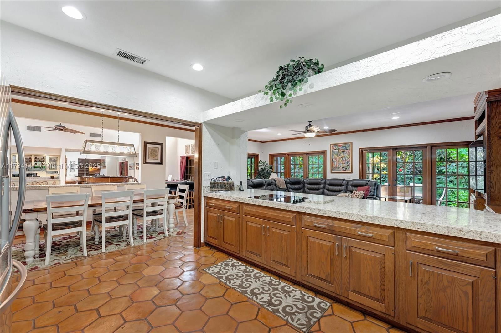 Real estate property located at 1718 Vestal Dr, Broward, Maplewood, Coral Springs, FL