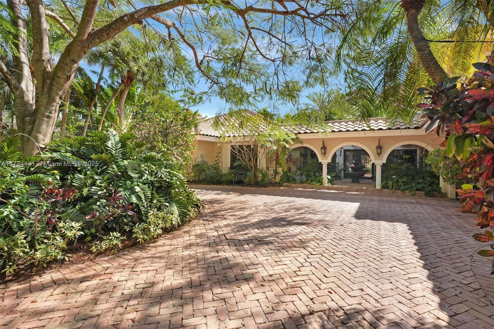 Real estate property located at 1718 Vestal Dr, Broward, Maplewood, Coral Springs, FL