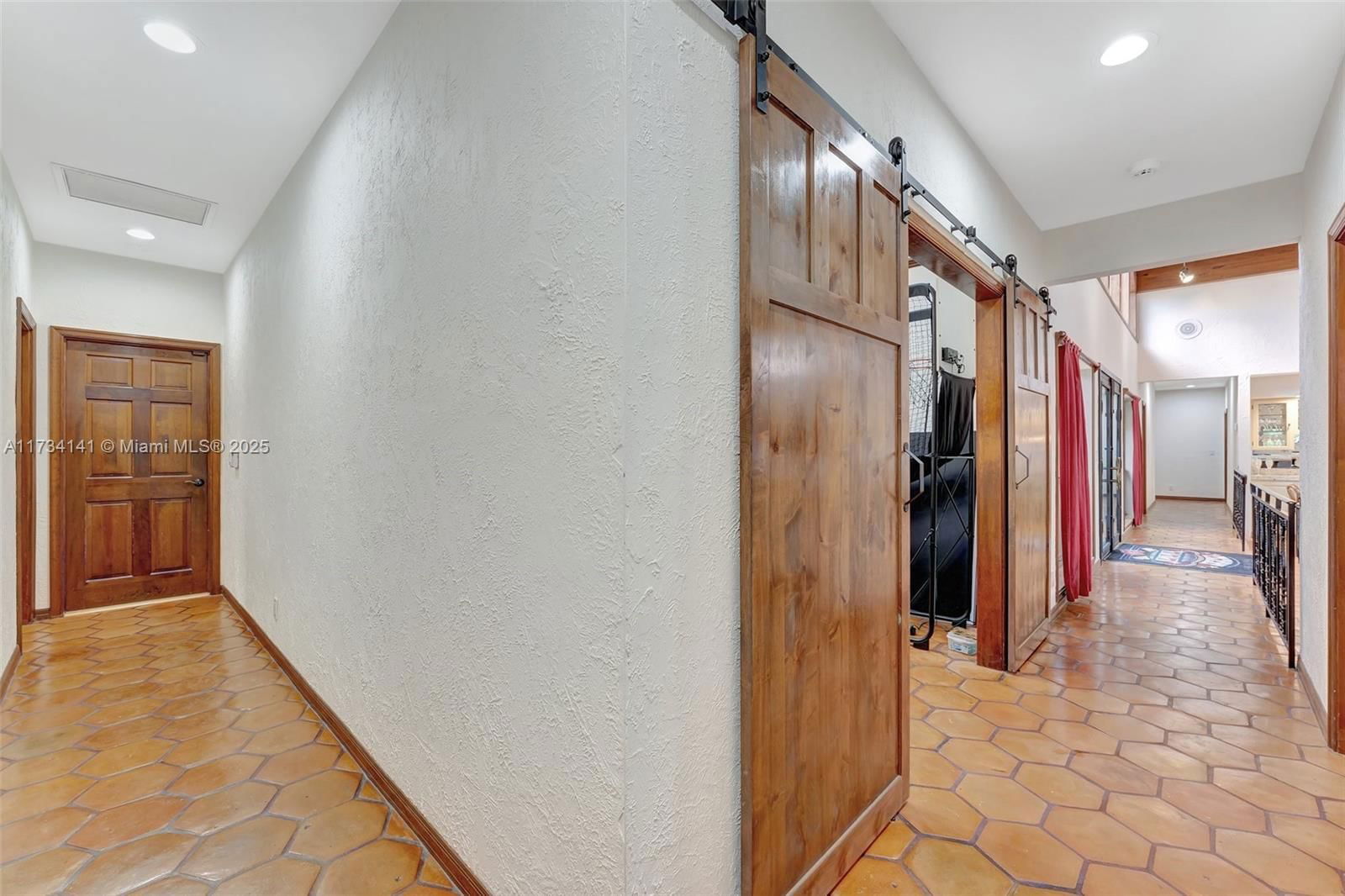 Real estate property located at 1718 Vestal Dr, Broward, Maplewood, Coral Springs, FL
