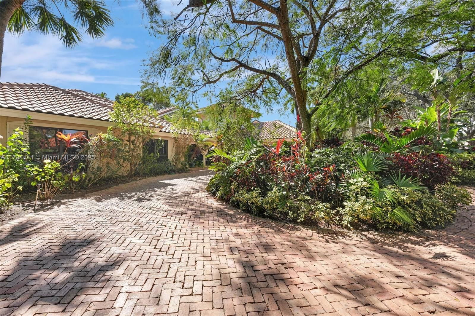 Real estate property located at 1718 Vestal Dr, Broward, Maplewood, Coral Springs, FL