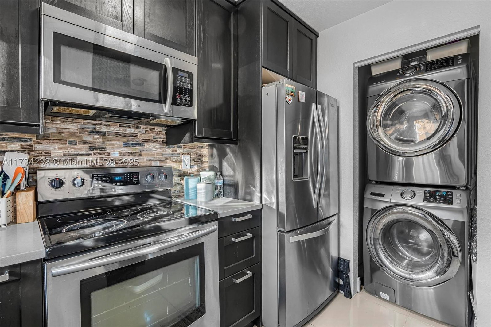 Real estate property located at 2196 167th St #1-114, Miami-dade, Aqua Vista Townhomes Cond, North Miami Beach, FL