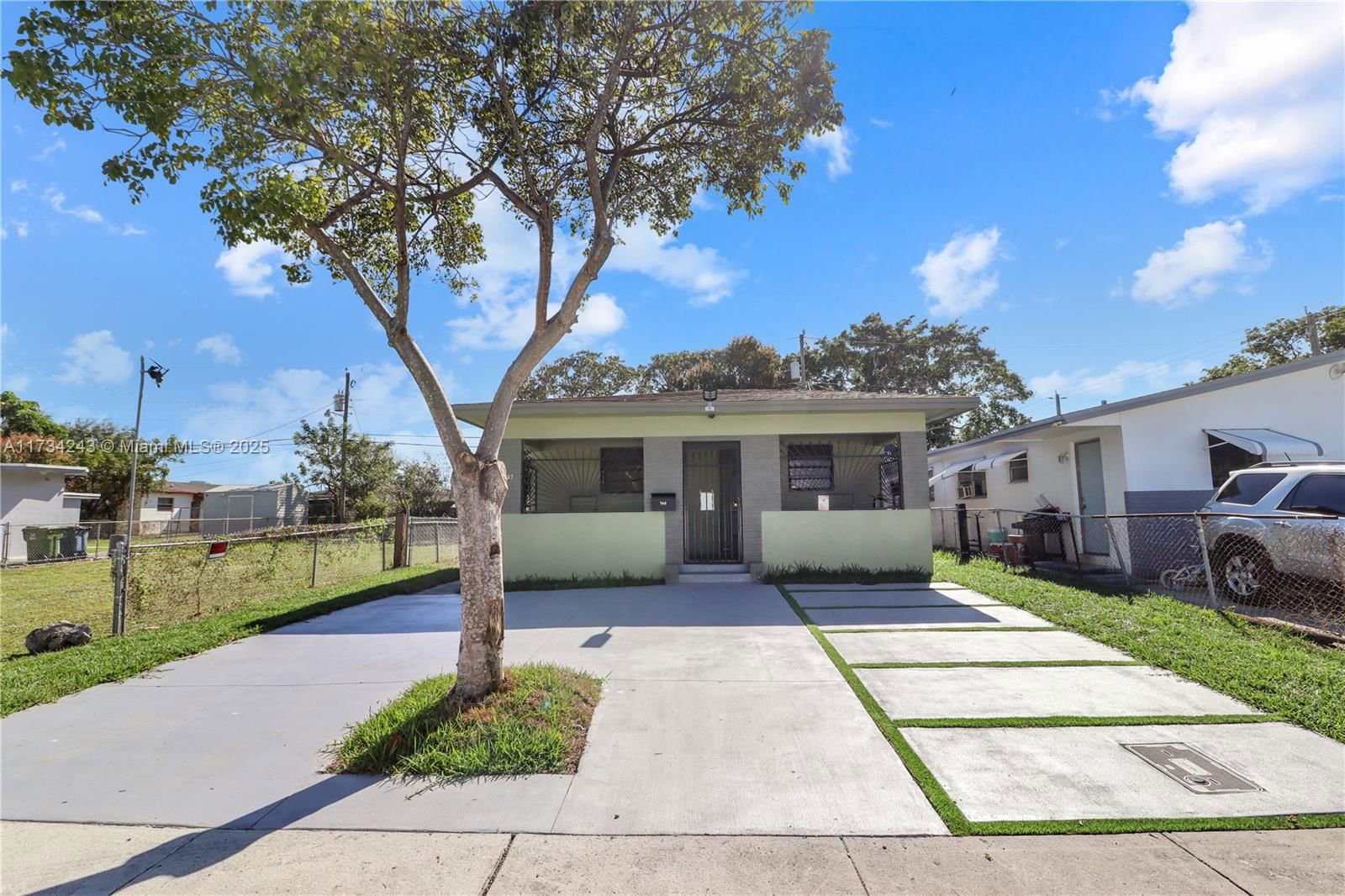 Real estate property located at 749 5th St, Broward, West Harlem First Add, Hallandale Beach, FL