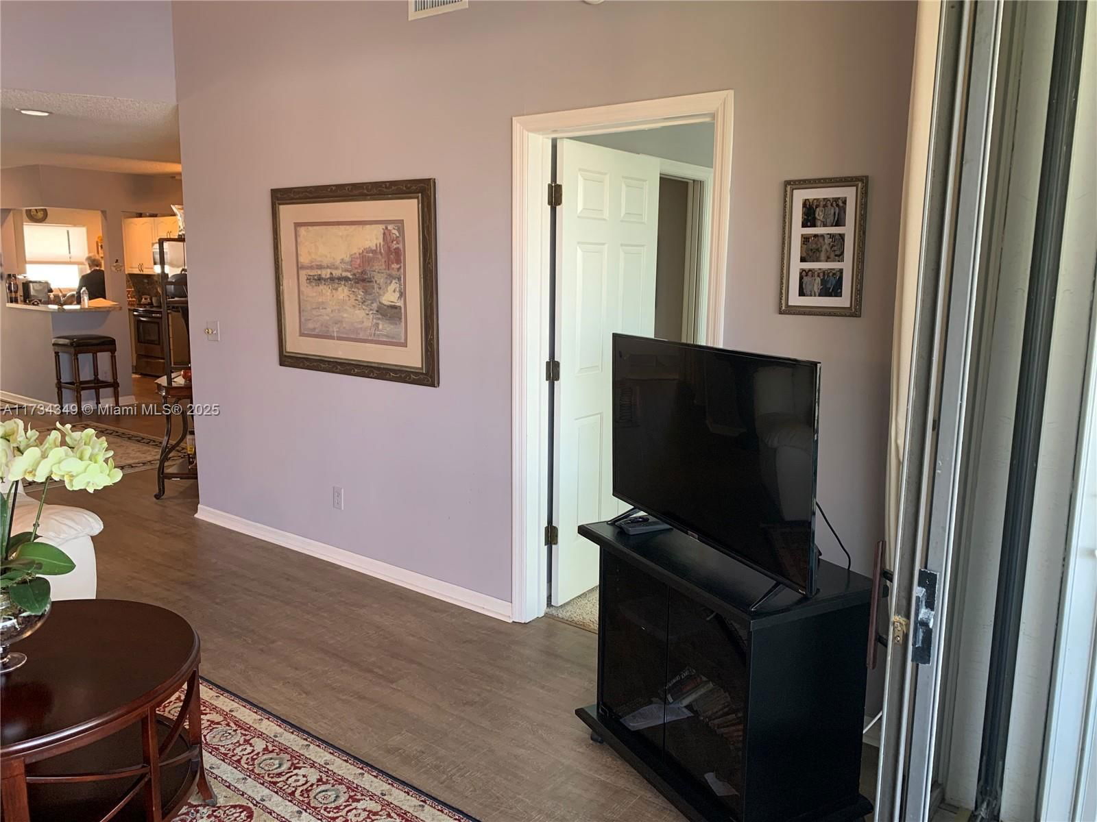 Real estate property located at 6041 Landing Way #14, Martin, Hansons Landing Condo, Stuart, FL