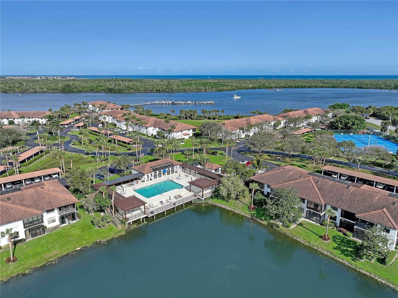 Real estate property located at 6041 Landing Way #14, Martin, Hansons Landing Condo, Stuart, FL
