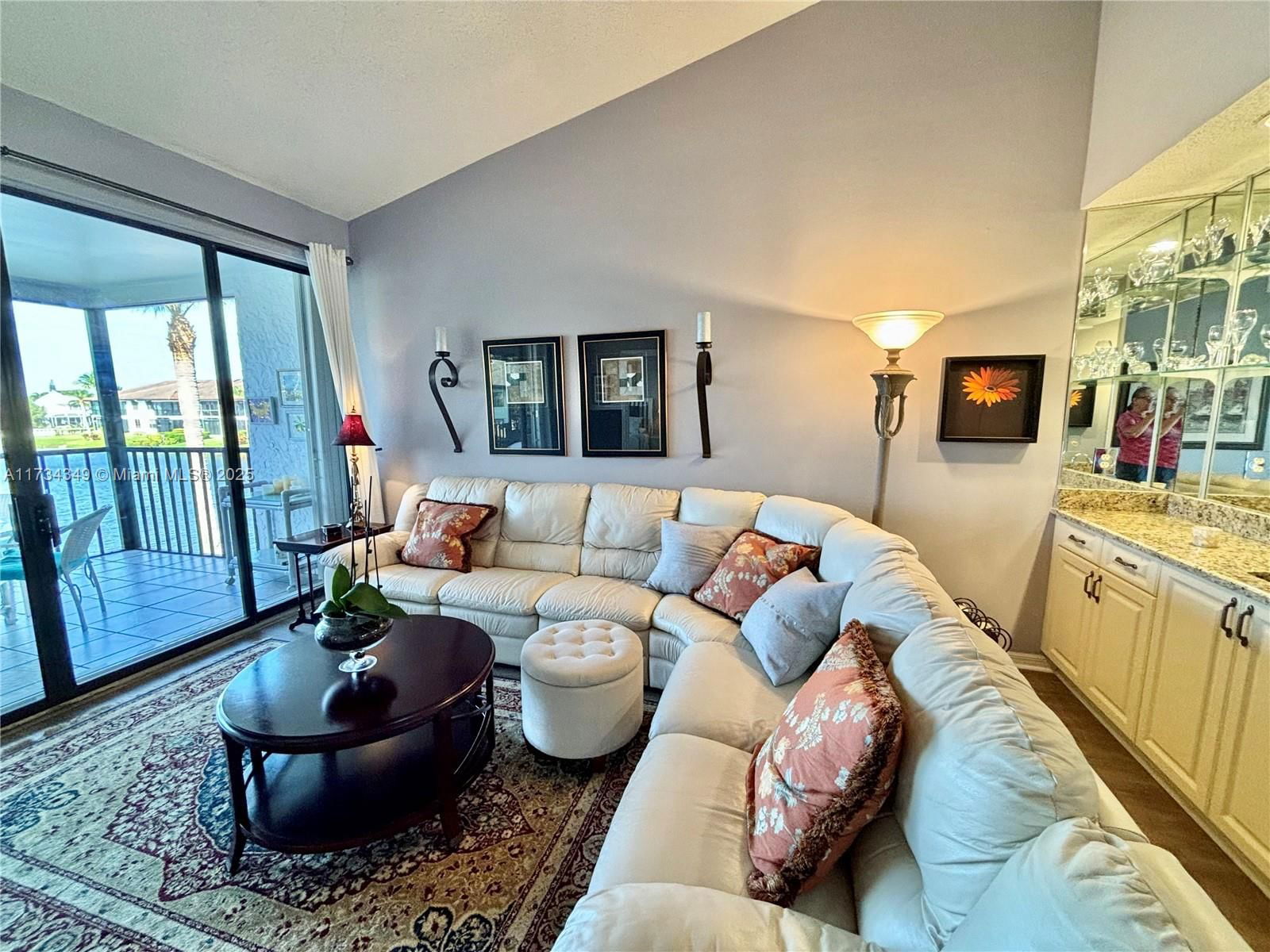 Real estate property located at 6041 Landing Way #14, Martin, Hansons Landing Condo, Stuart, FL