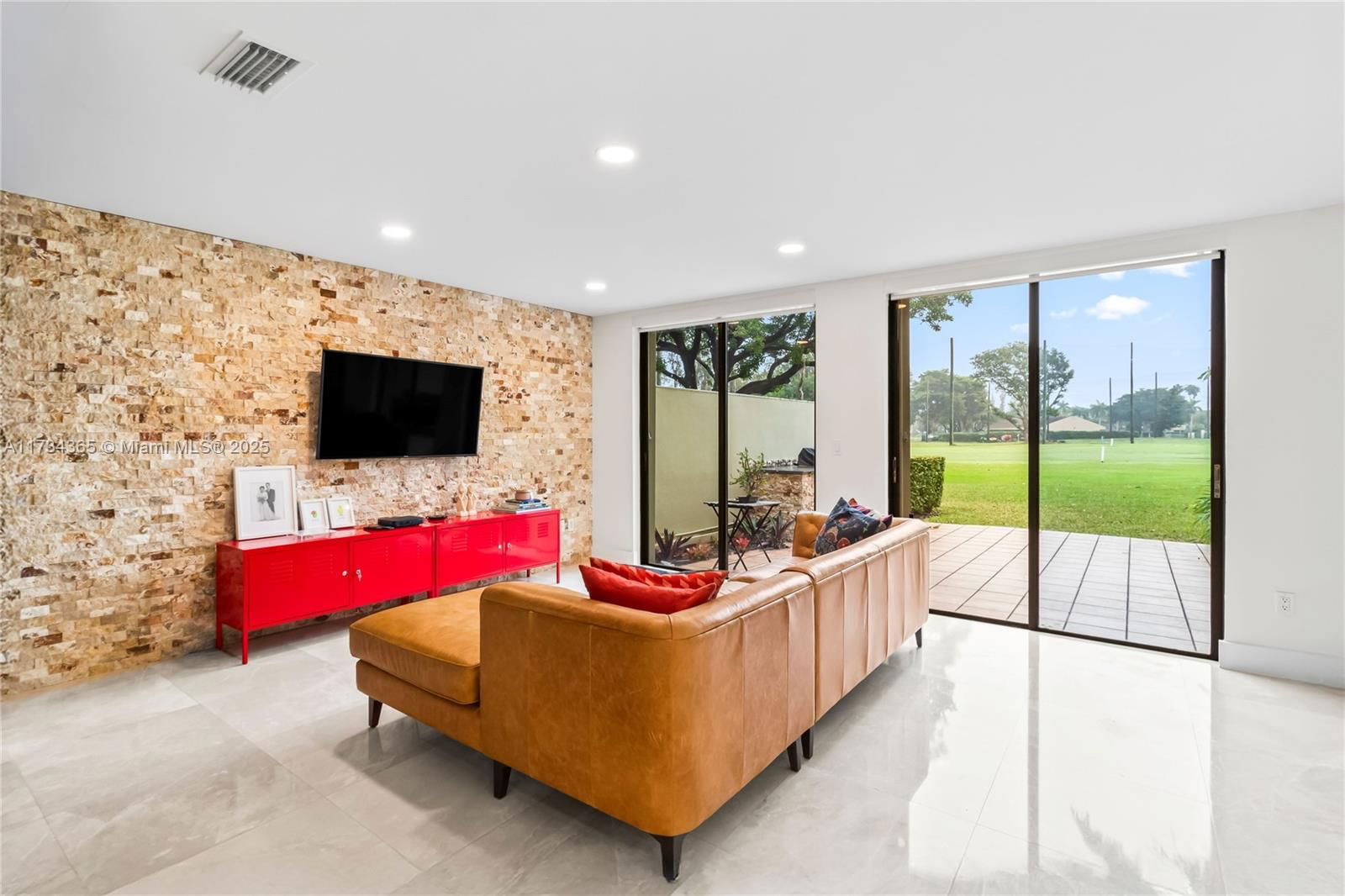 Real estate property located at 3481 Torremolinos Ave A-39, Miami-dade, Costa Del Sol Condo N, Doral, FL