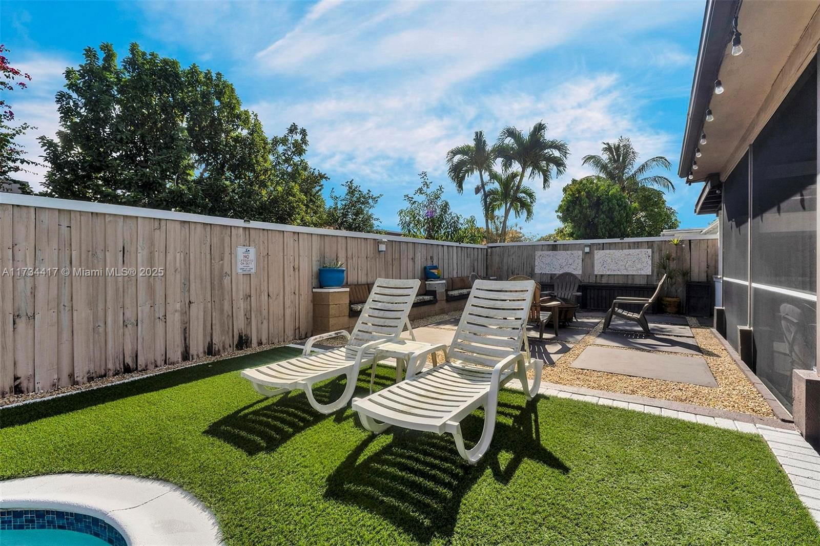 Real estate property located at 8240 68th Ave, Broward, Sunflower, Tamarac, FL