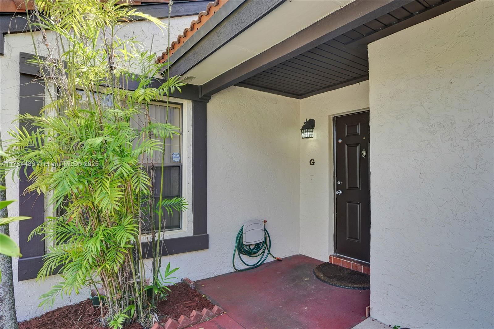 Real estate property located at 14945 49th Ln #6G, Miami-dade, Lakes Meadow Vilg Homes C, Miami, FL