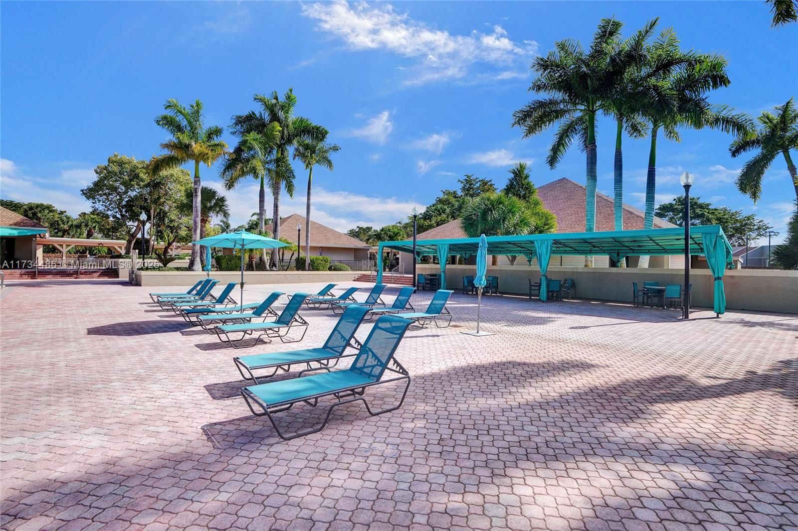Real estate property located at 14945 49th Ln #6G, Miami-dade, Lakes Meadow Vilg Homes C, Miami, FL