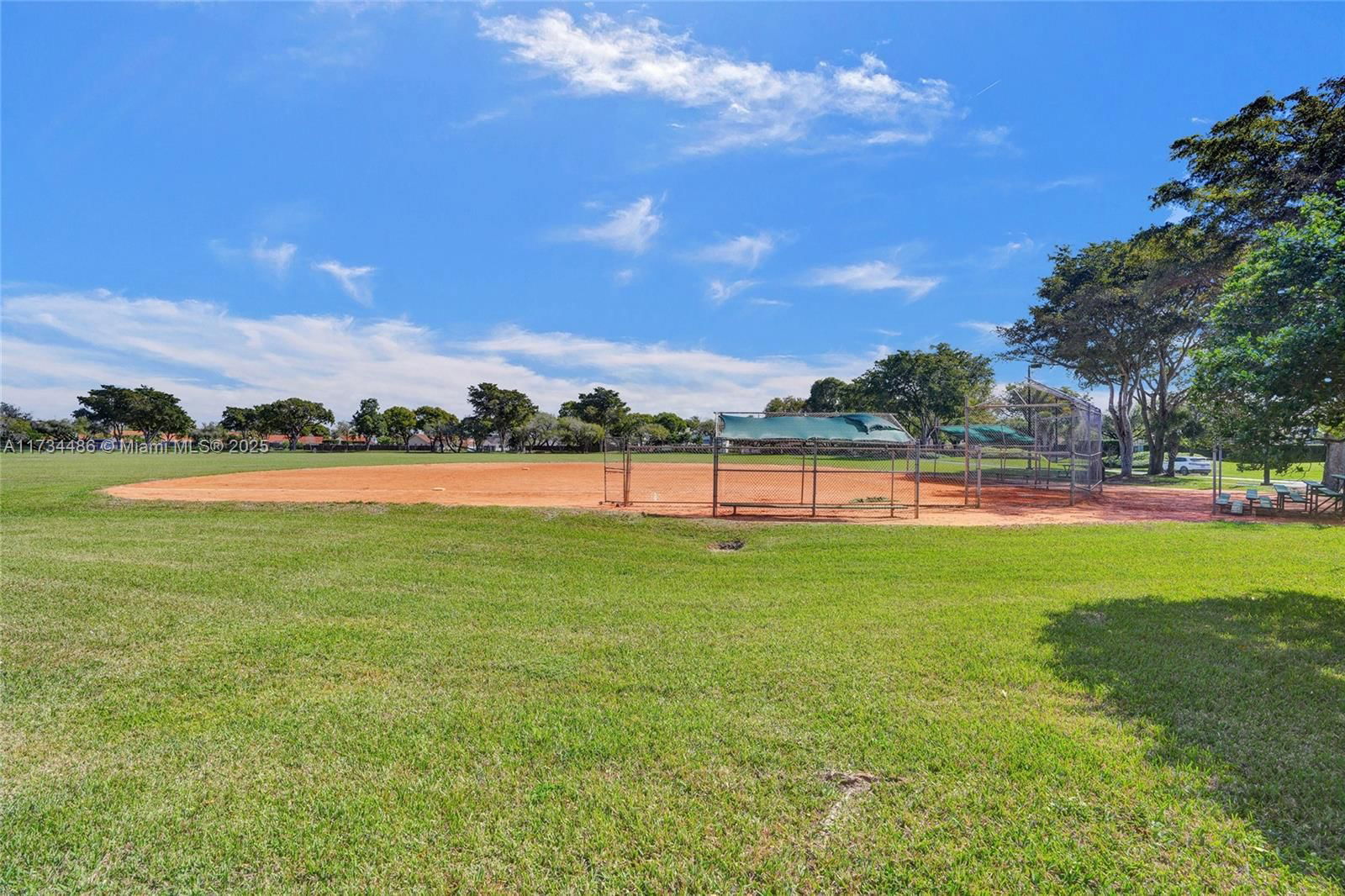 Real estate property located at 14945 49th Ln #6G, Miami-dade, Lakes Meadow Vilg Homes C, Miami, FL