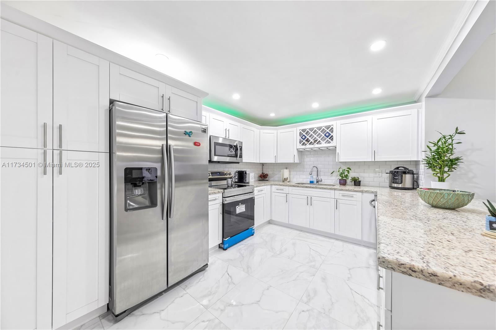 Real estate property located at 13841 285th ter, Miami-dade, Hartford Place, Homestead, FL