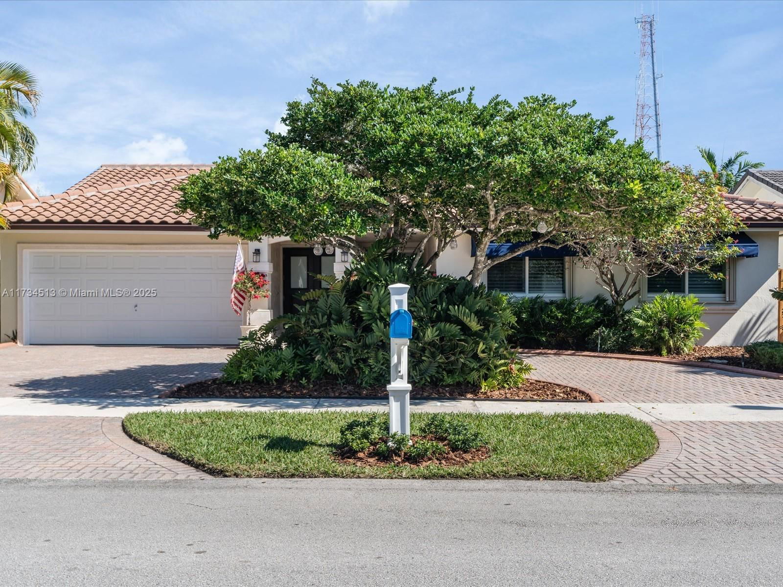 Real estate property located at 5989 89 Ave, Miami-dade, Galloway And Miller Estate, Miami, FL