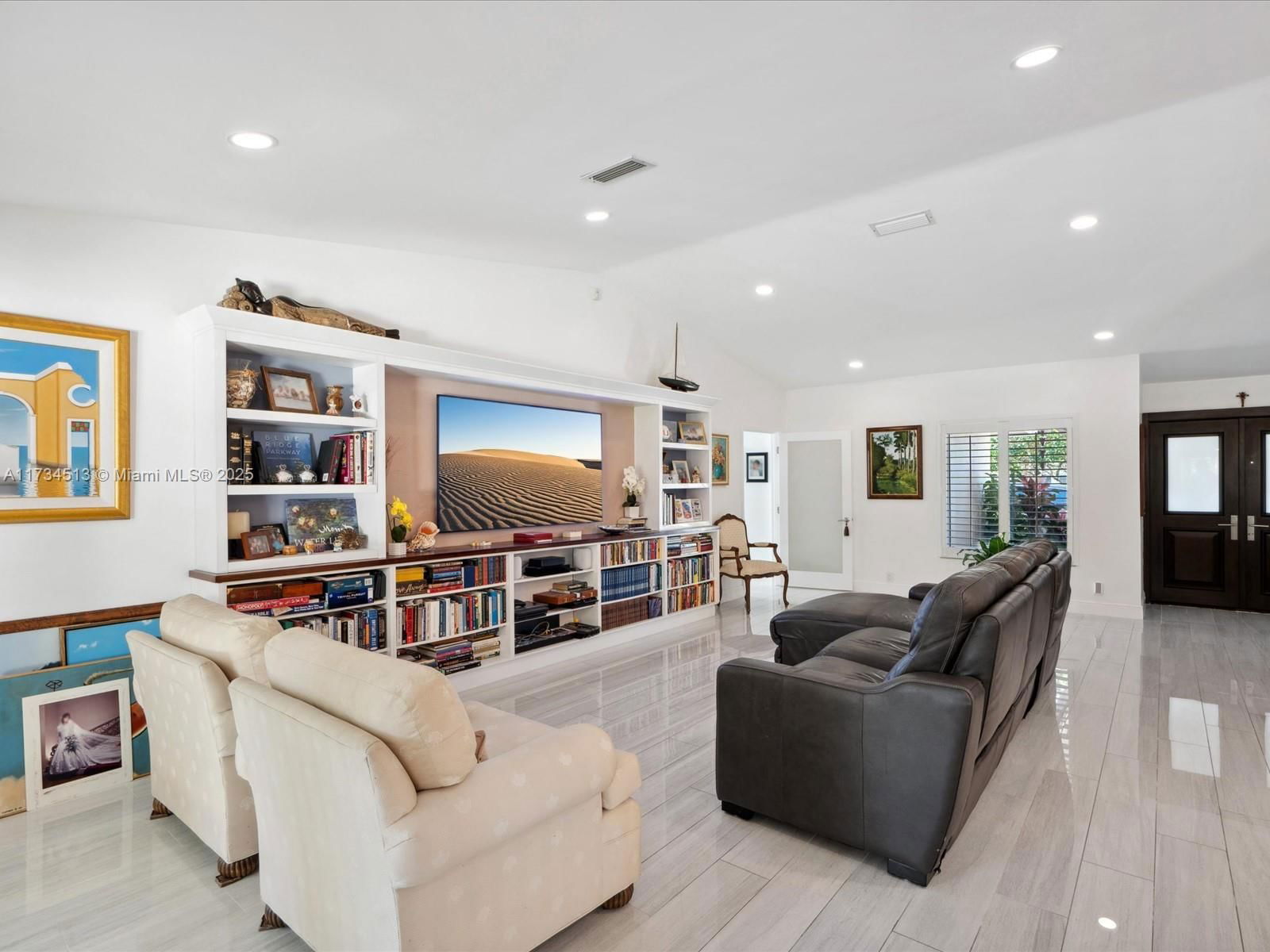 Real estate property located at 5989 89 Ave, Miami-dade, Galloway And Miller Estate, Miami, FL