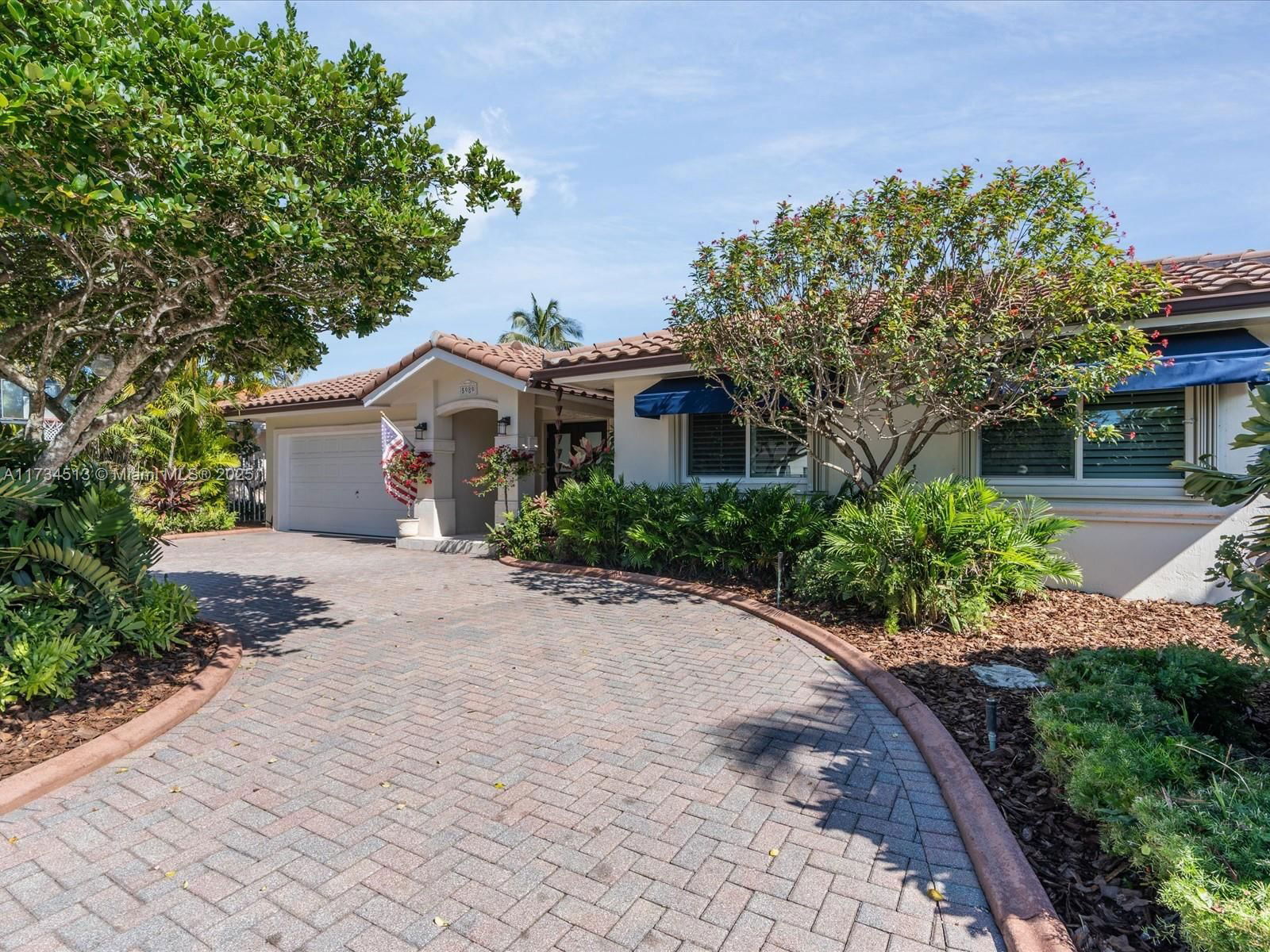Real estate property located at 5989 89 Ave, Miami-dade, Galloway And Miller Estate, Miami, FL
