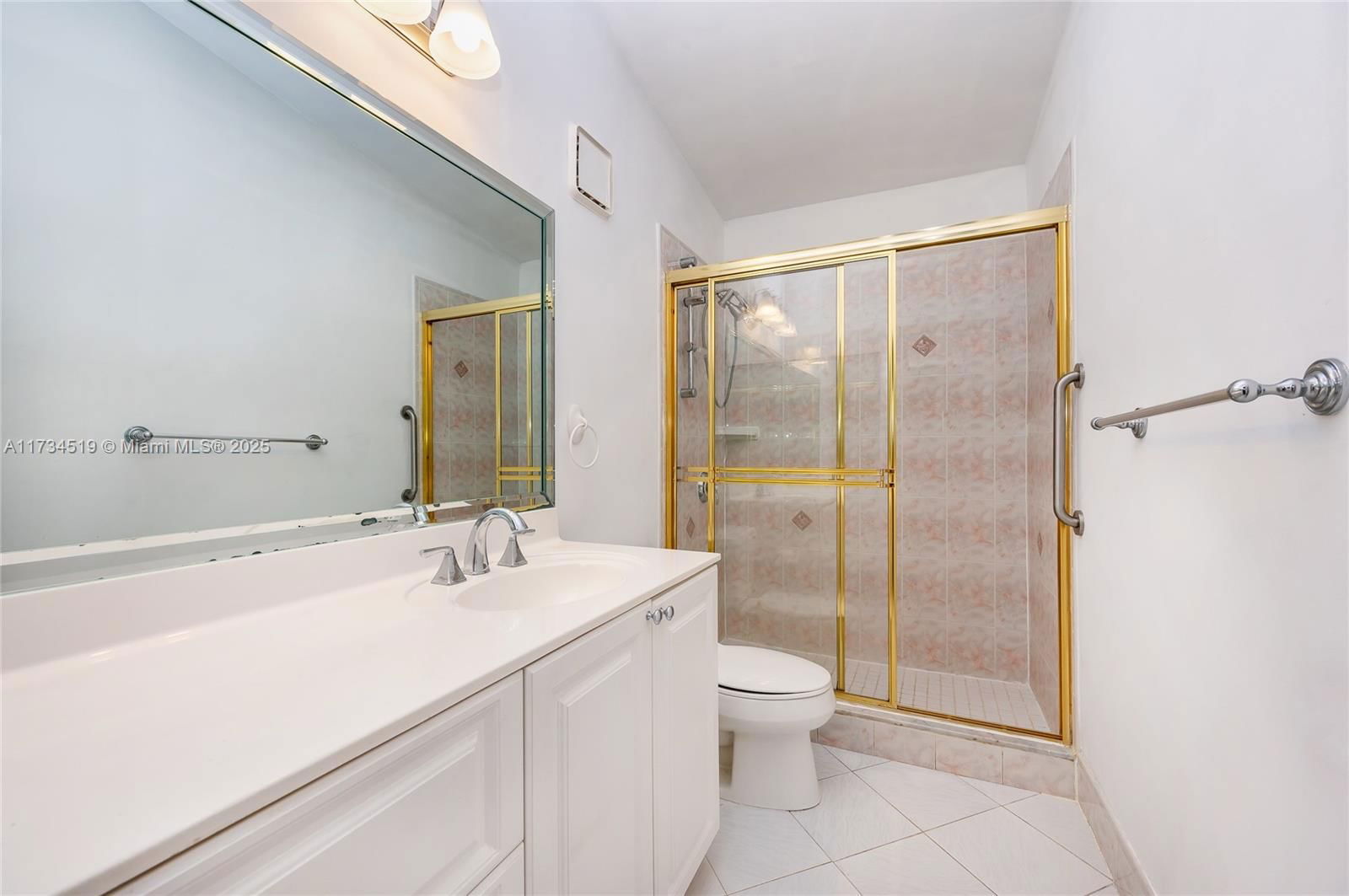 Real estate property located at 11006 125th Ct, Miami-dade, Devon-aire Villas Sec 4, Miami, FL