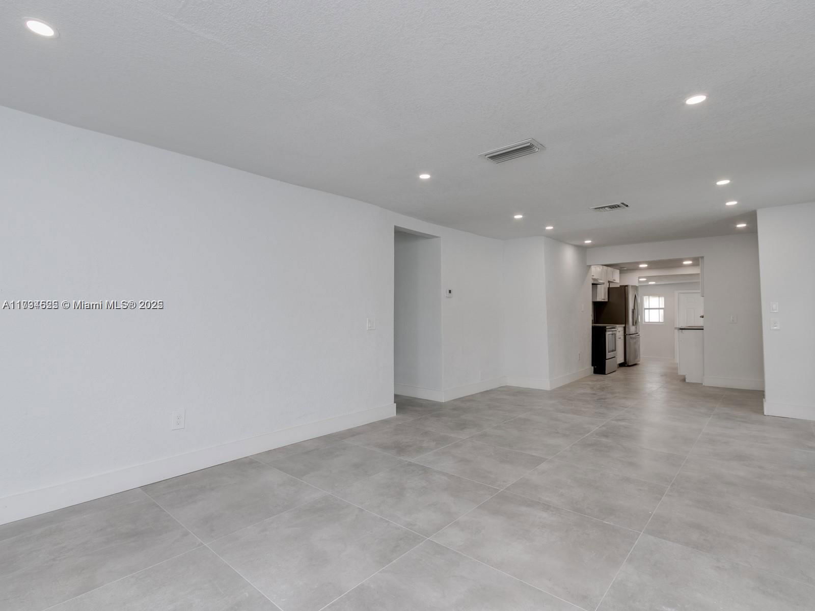 Real estate property located at 460 82nd Ter, Miami-dade, Bellcamp Manor, Miami, FL