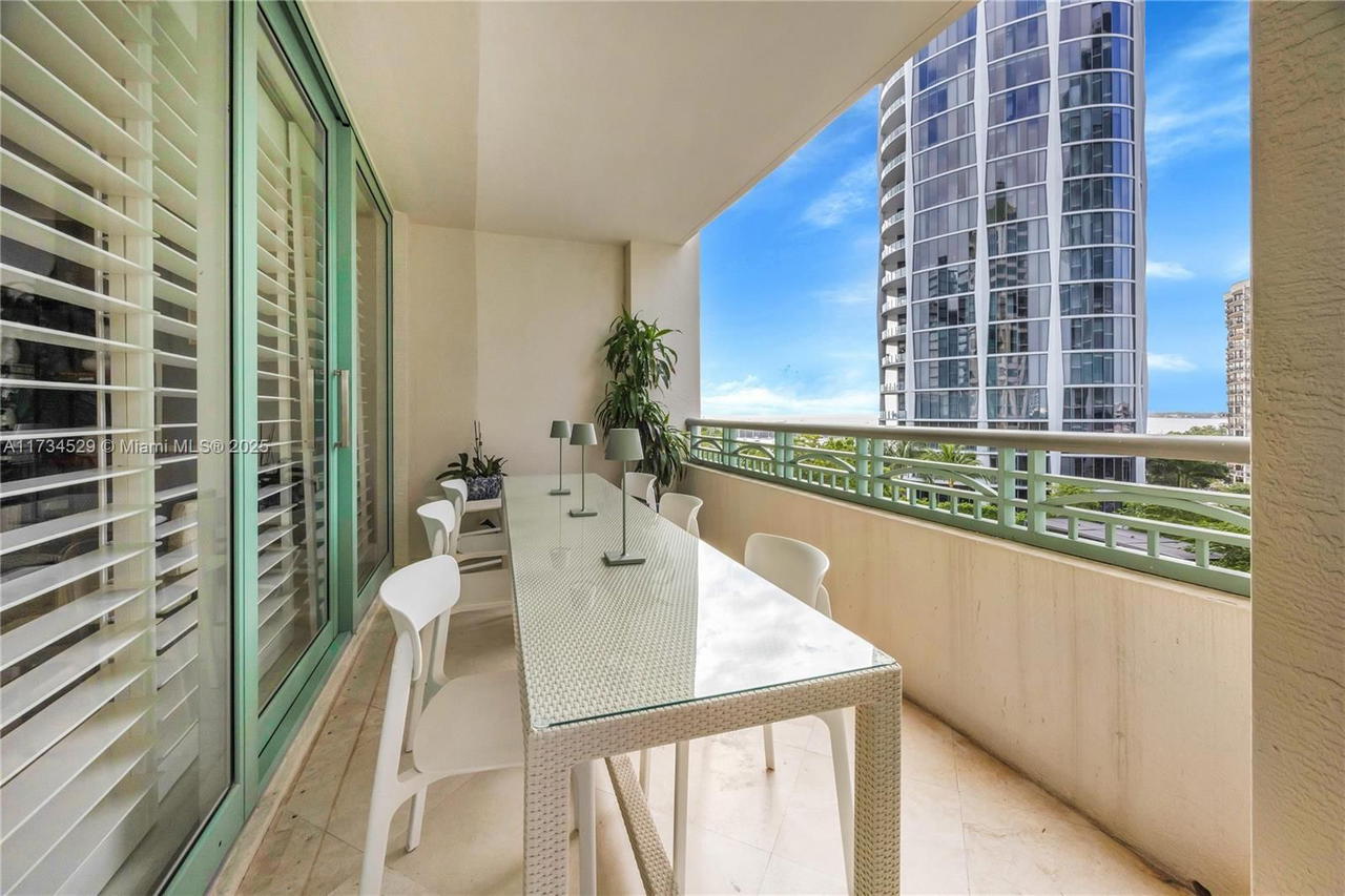Real estate property located at 3400 27th Ave #704, Miami-dade, The Tower Residences Cond, Miami, FL