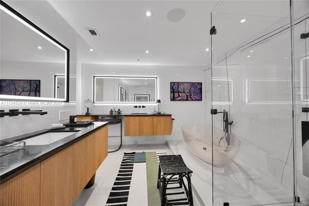 Real estate property located at 3400 27th Ave #704, Miami-dade, The Tower Residences Cond, Miami, FL