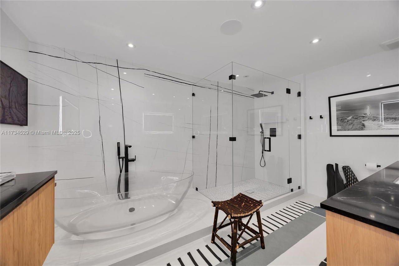 Real estate property located at 3400 27th Ave #704, Miami-dade, The Tower Residences Cond, Miami, FL