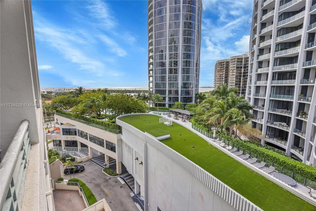 Real estate property located at 3400 27th Ave #704, Miami-dade, The Tower Residences Cond, Miami, FL