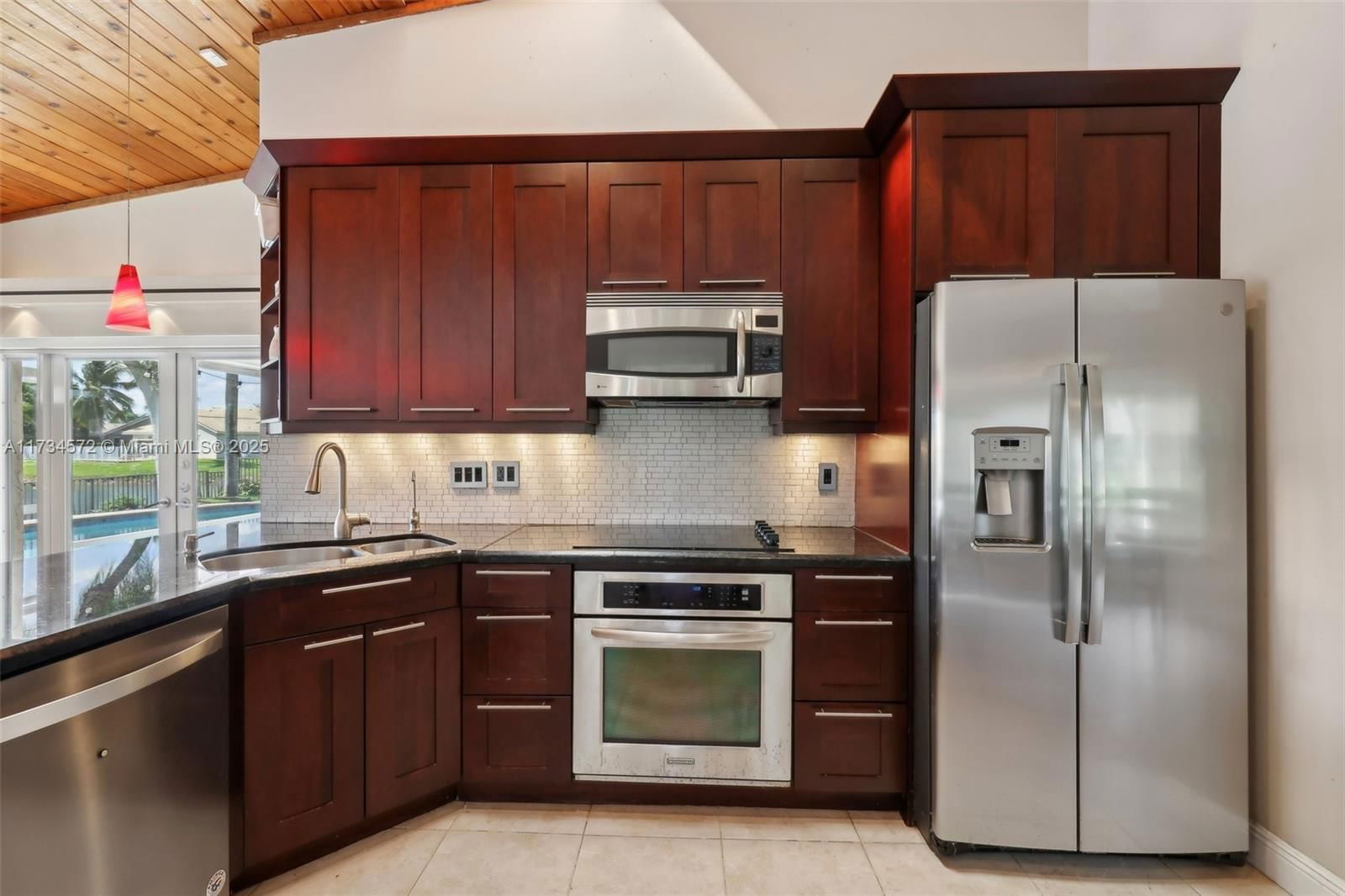 Real estate property located at 10866 6th St, Broward, Cypress Glen, Coral Springs, FL