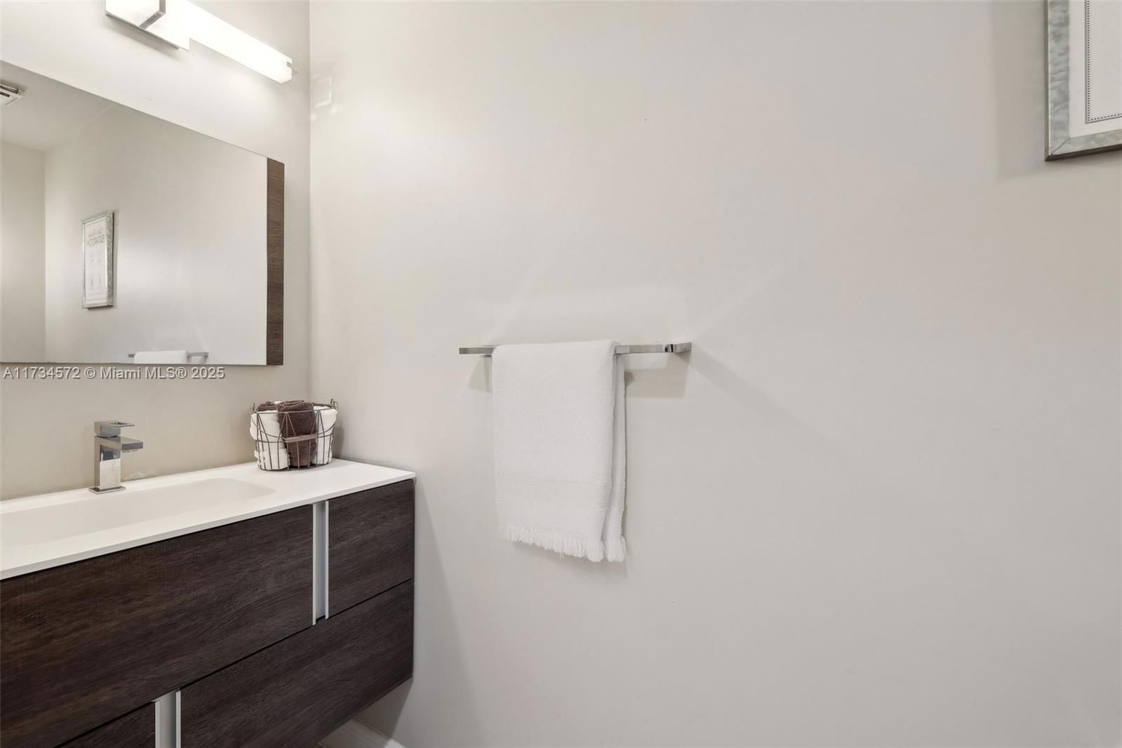 Real estate property located at 10866 6th St, Broward, Cypress Glen, Coral Springs, FL
